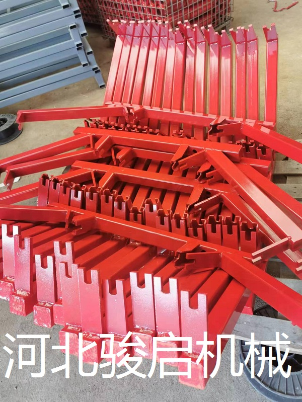 烤漆托輥支架
